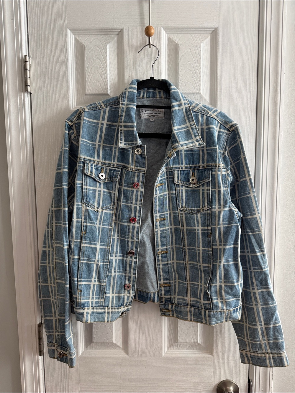 Liquor n Poker Women's Light Wash Denim Jacket - Light Blue